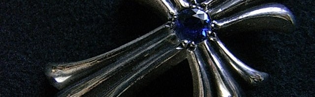 CHクロスペンダントSMサファイヤ