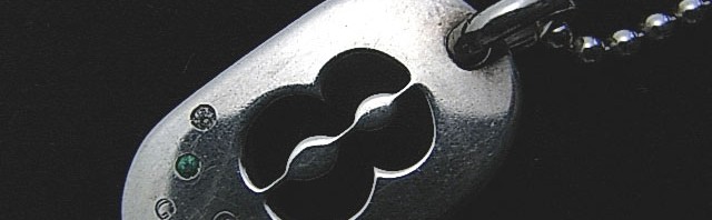 グッチペンダント