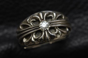 クロムハーツ、フローラルクロスリング