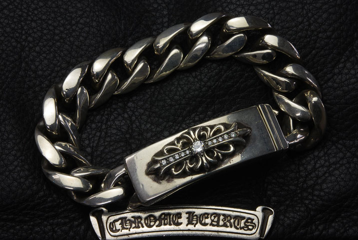 クロムハーツ　フローラルクロスIDブレスレット サイドダイヤパヴェカスタム