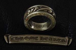 クロムハーツ　スピナースクロールリング　1ガーネットカスタム