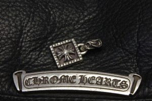 フレームドプラスチャームダイヤパヴェカスタム