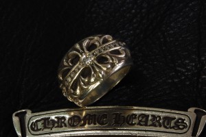 ダイヤカスタムしたクロムハーツリング