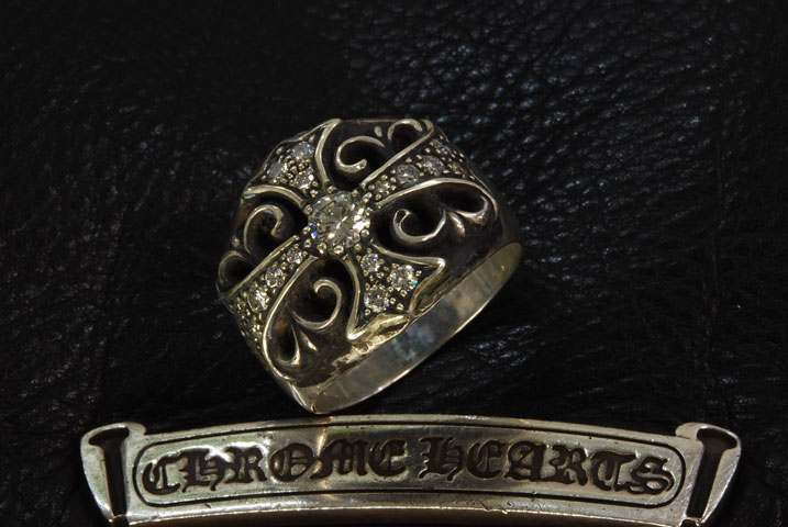 キーパーリング　with ダイヤパヴェ