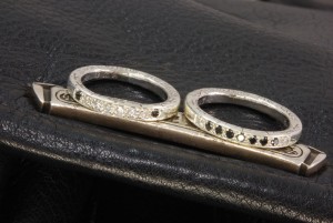 ダイヤとブラックダイヤをカスタムしました。