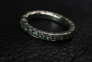 ダイヤをパヴェカスタムしたNTFLリング