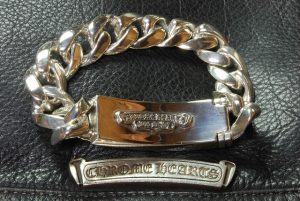 裏もピカピカになりました。