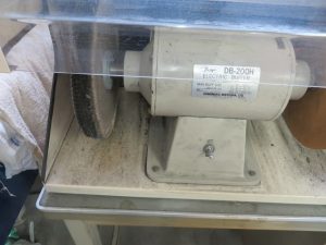 バフ研磨機