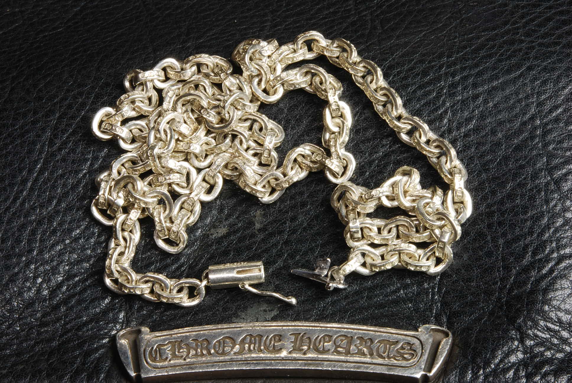 クロムハーツ ペーパーチェーンネックレスの金具修理 ｜ クロムハーツ