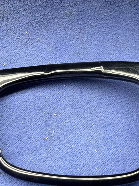 補強材を貼り付けました。
