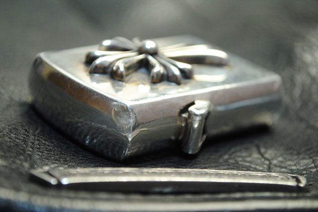 ■ カールラガーフェルド ネックレスウォッチ ■ CHANEL クロムハーツ □ カールラガーフェルド ネックレスウォッチ □ CHANEL クロムハーツ