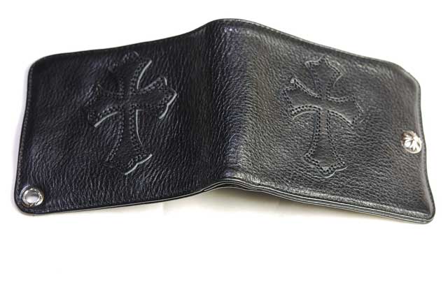 クロムハーツの財布をクロスパッチで補修しました。