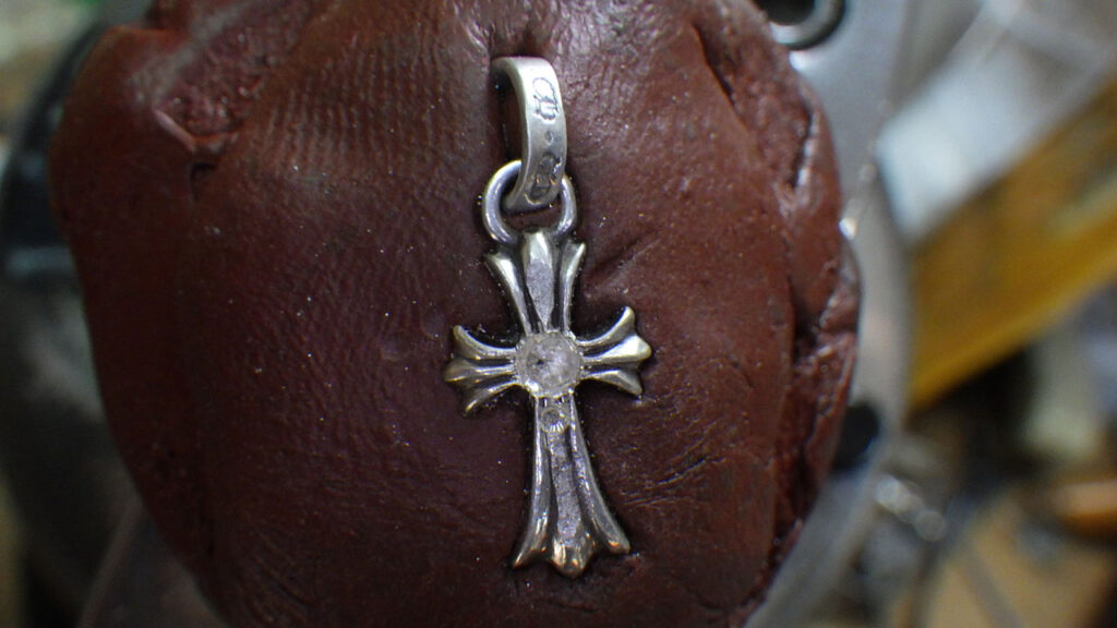 平タガネで面出し：爪の効きを最適化