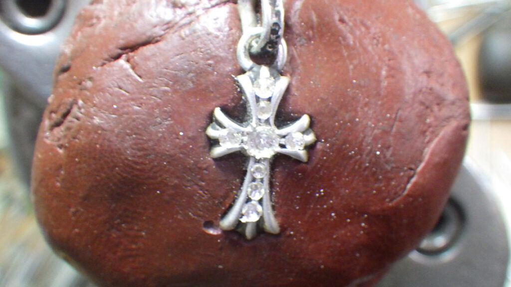 外して残りの部分の石合わせをします。